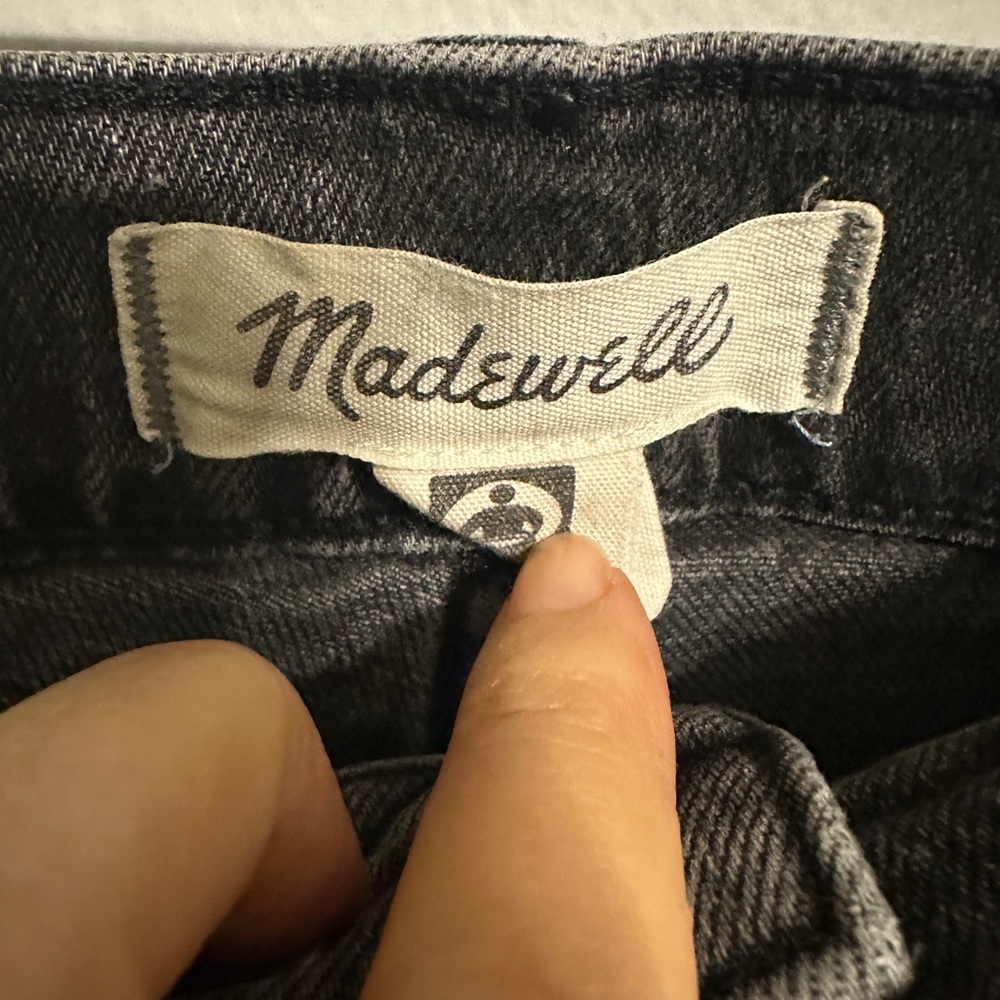 Madewell High Rise The Perfect Vintage Jean Black Washed Denim size 27 - Picture 5 of 6